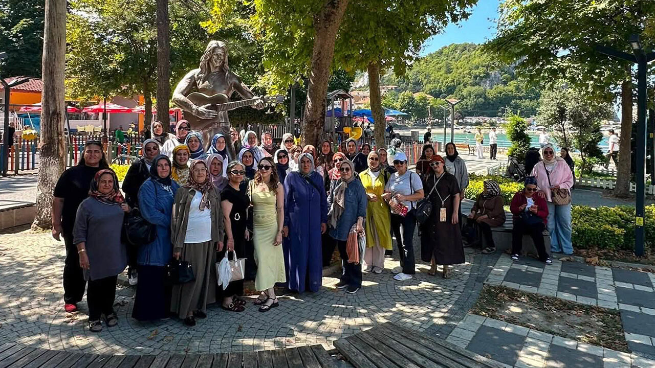 Kargılı kadınlar Safranbolu ve Amasra’yı gezdi