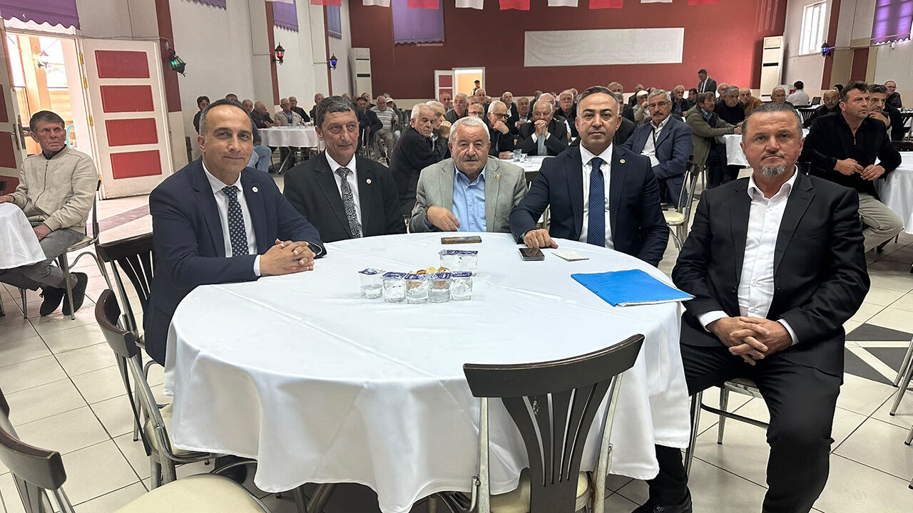 Yeni Parti Kongresine yoğun katılım: Hakan Çelik yeniden başkan