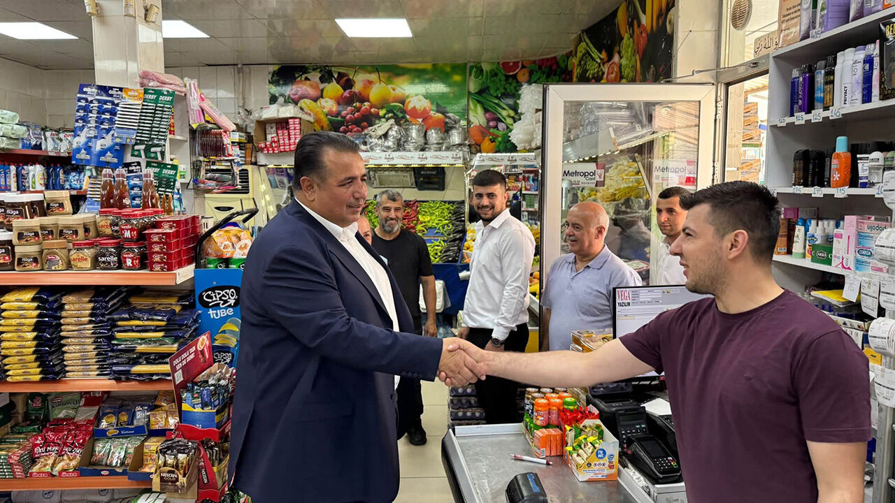 Milletvekili Kaya, Kargı’da esnaf ve vatandaşlarla buluştu